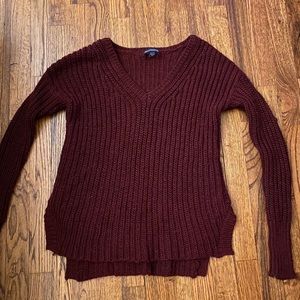 Maroon American eagle v neck sweater